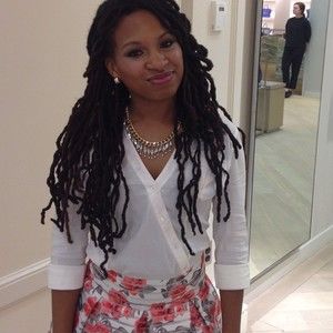 Meet your Posher, Lydia